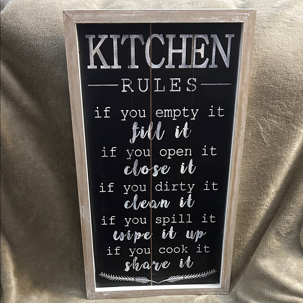 Kitchen Rules Sign
